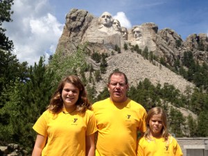 Sophia, Tim, and Annika at Mount Rushmore