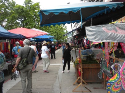 Market stalls in Shibaozhai